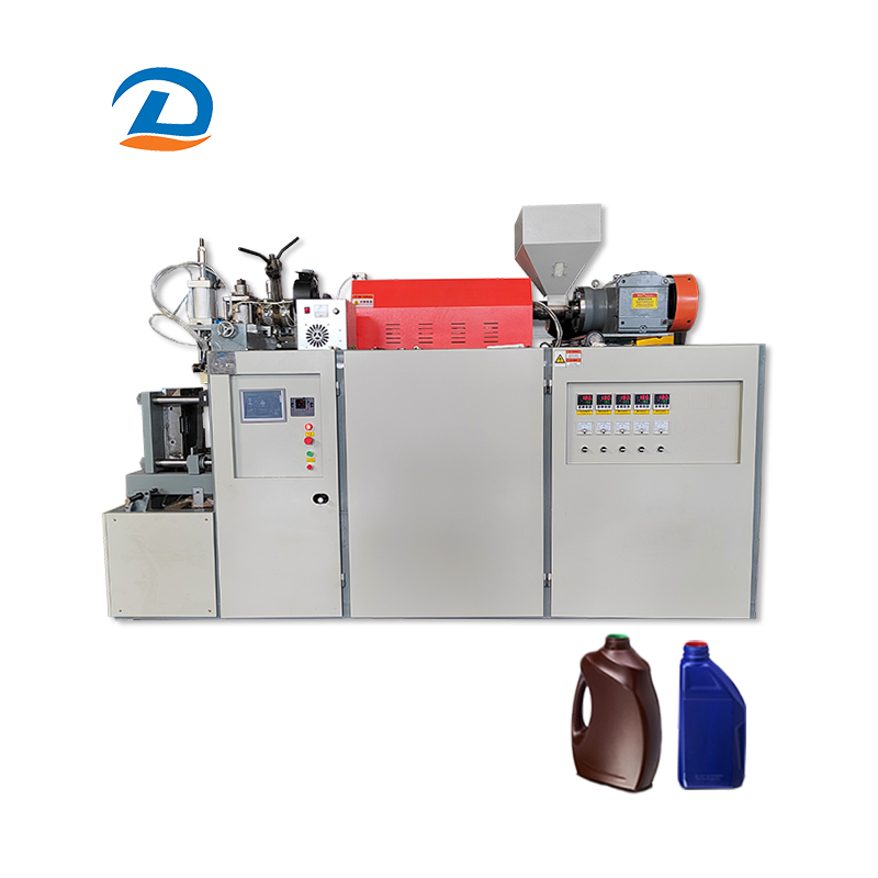 خزان مياه بلاستيك HDPE PP آلة تصنيع الزجاجات Hdpe آلة تصنيع الزجاجات / آلة التشكيل بالنفخ والبثق / آلة التشكيل بالنفخ Hdpe